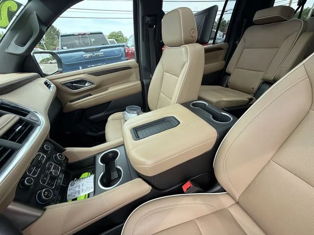 Used 2022 Gray Chevrolet Premier image 20
