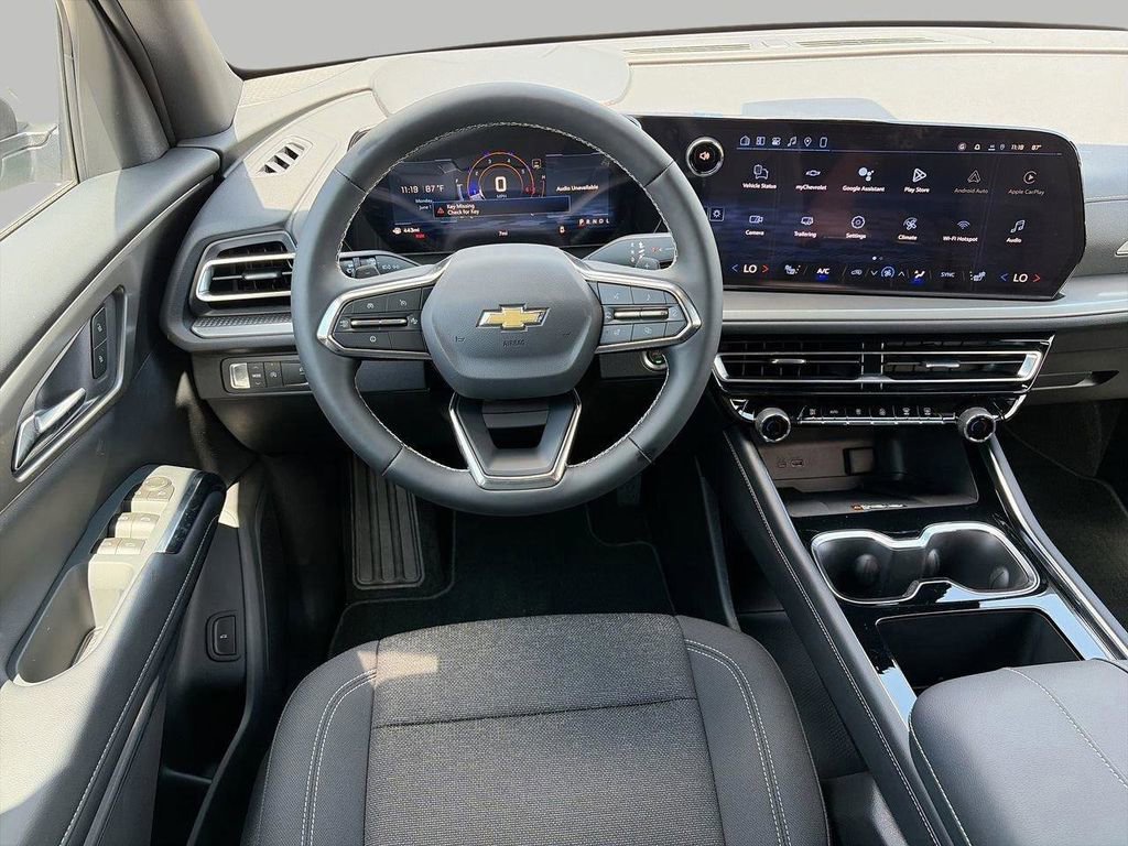 2026 Chevrolet Traverse LT - Photo 11