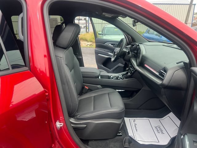 2027 Chevrolet Traverse LT - Photo 30