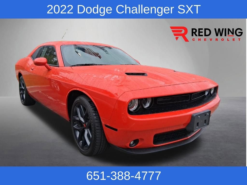 2022 Dodge Challenger SXT Auto's photo