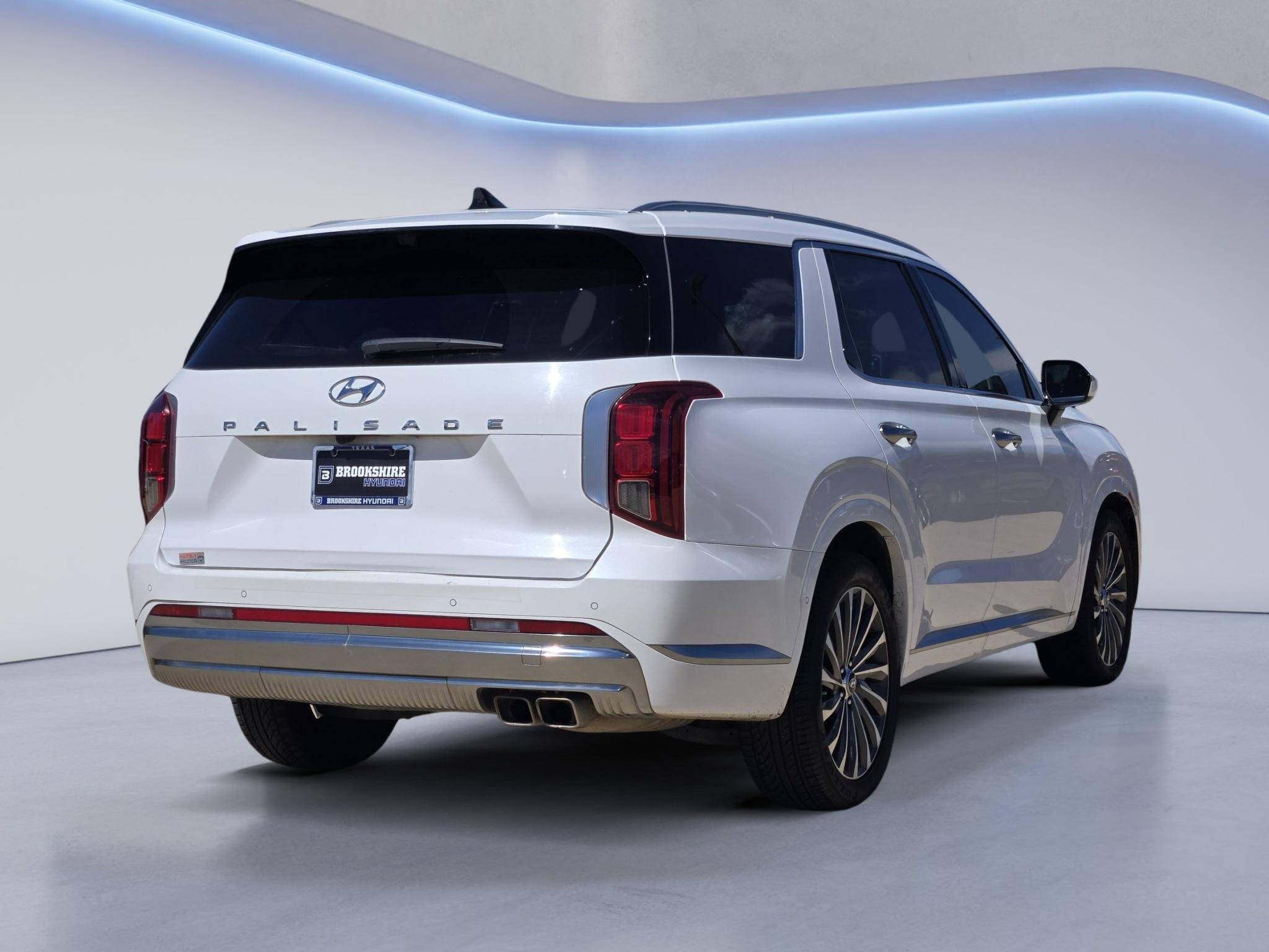Used 2024 Hyper White Hyundai Calligraphy image 6