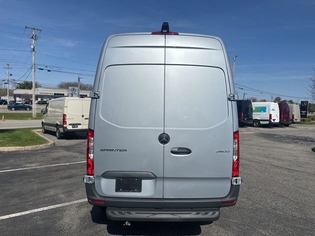 2025 Mercedes-Benz Sprinter Cargo Van Base - Photo 39