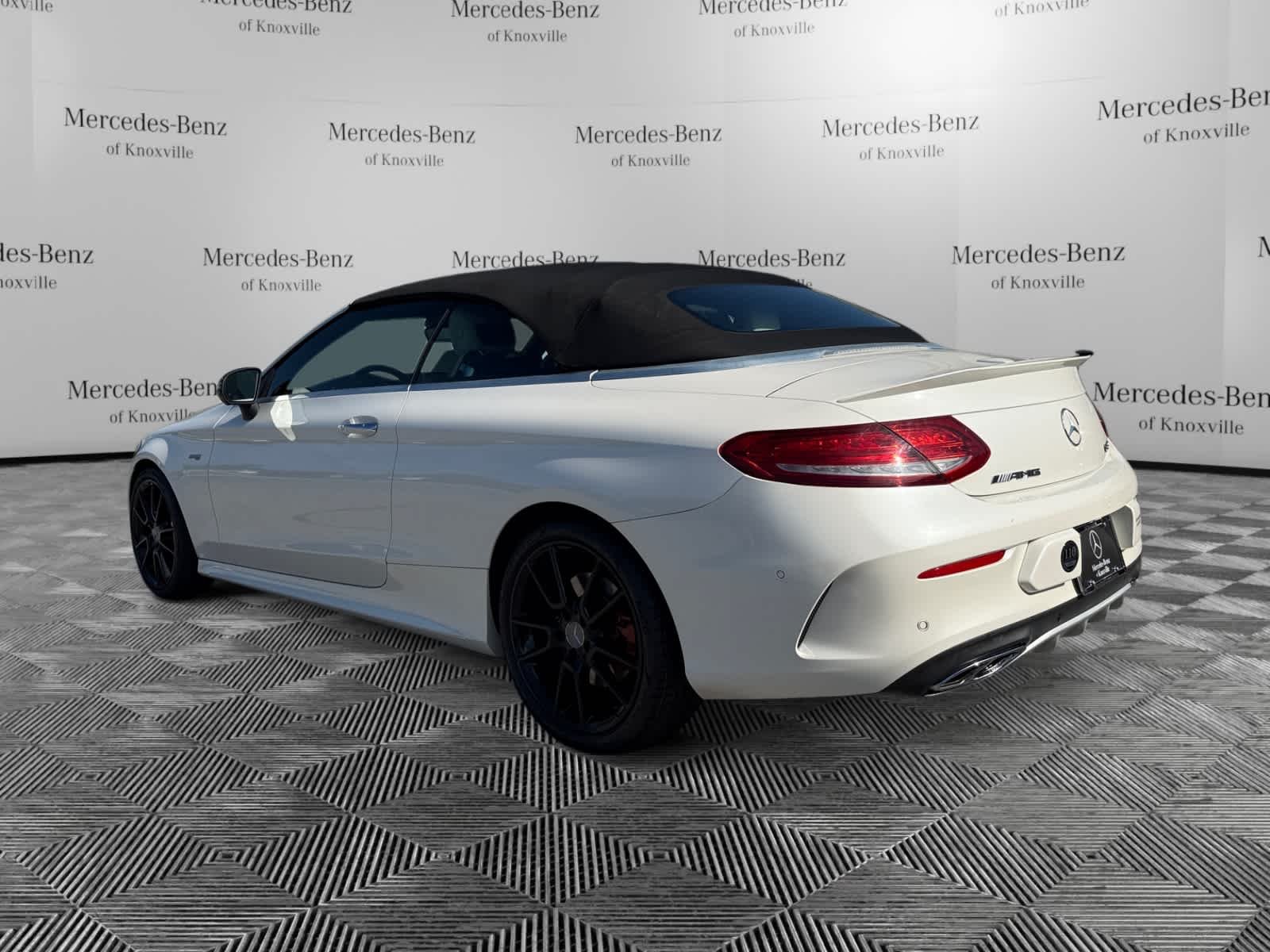 Used 2017 designo Diamond White Metallic Mercedes-Benz AMG® C 43 image 3