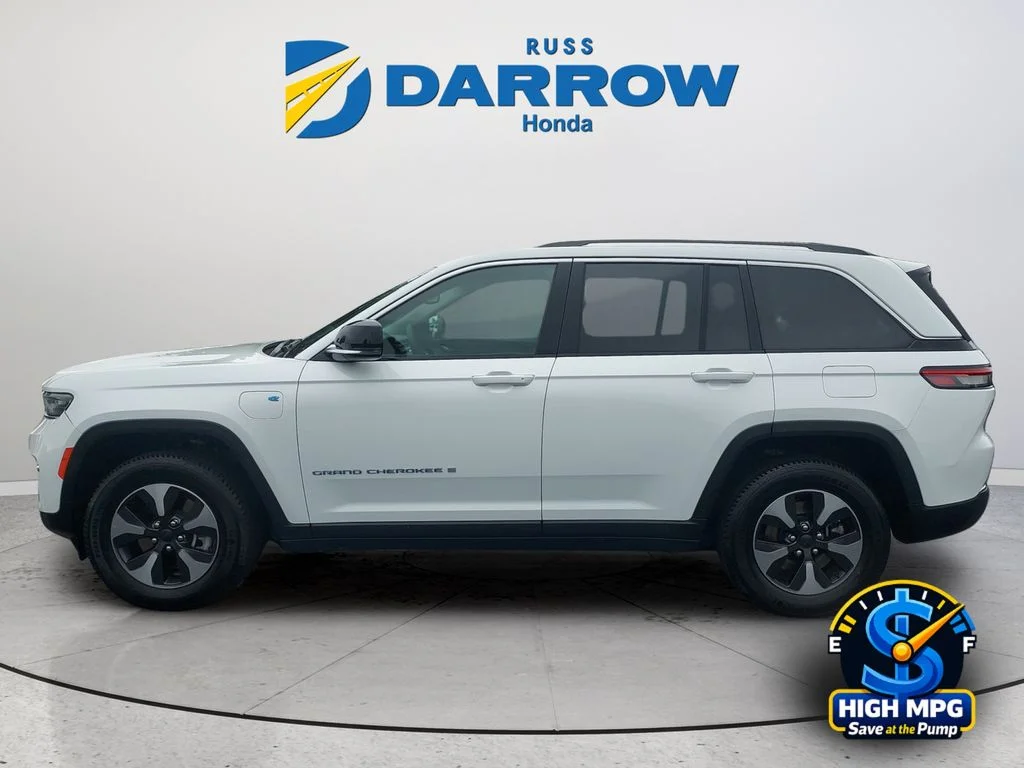 Used 2024 White Jeep 4xe image 2