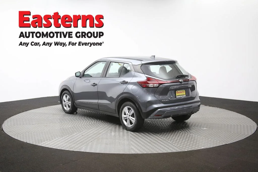 Used 2023 Gray Nissan S image 62