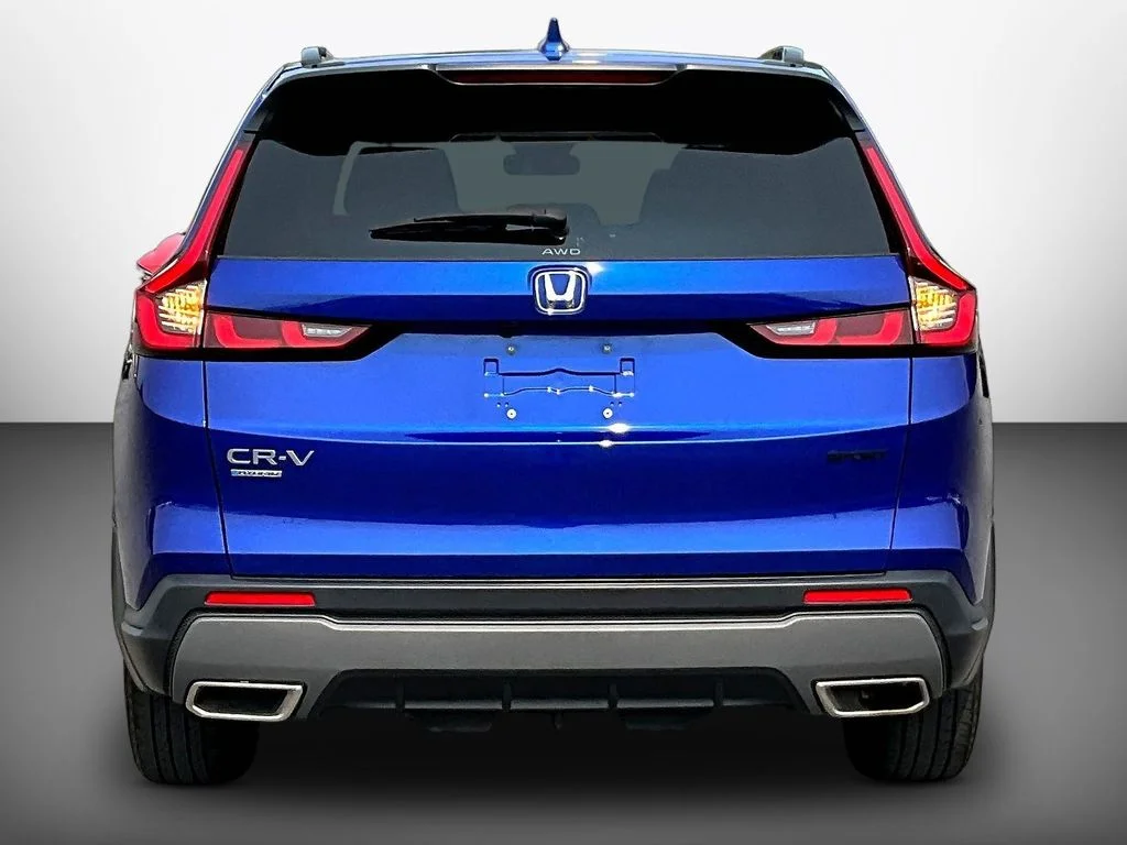 Used 2023 Still Night Pearl Honda Sport image 5