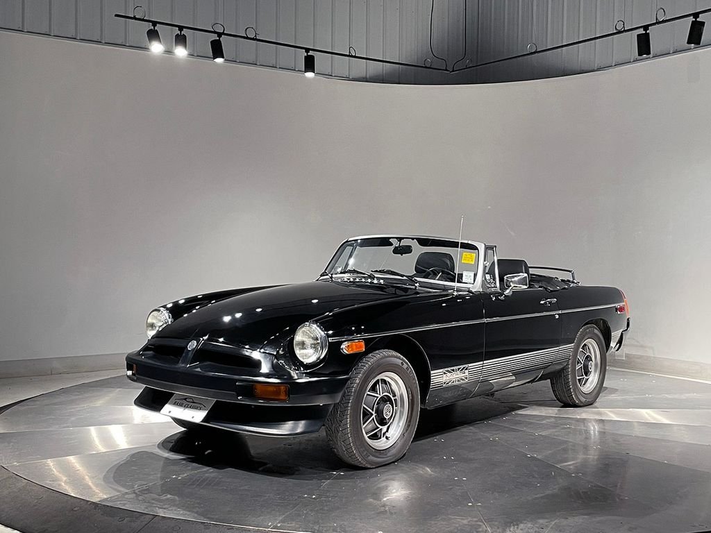 Used 1979  MG  image 2
