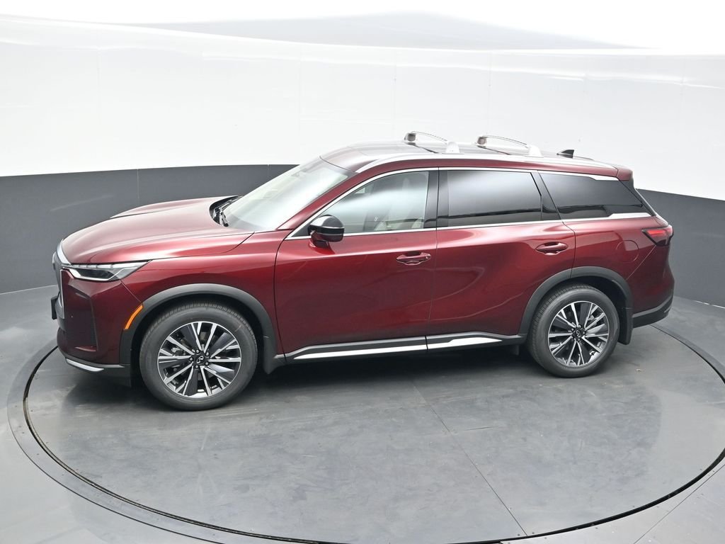 New 2026 Red INFINITI LUXE image 22