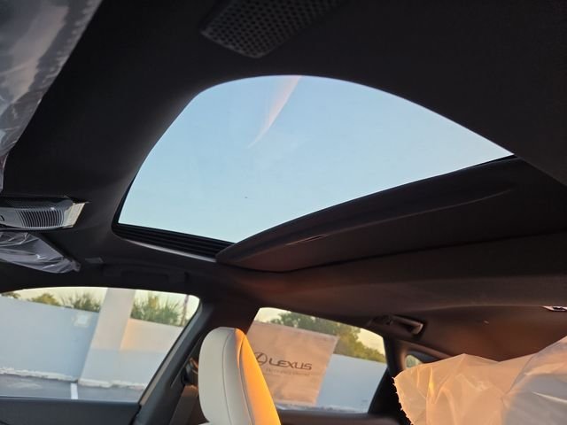 New 2026 Eminent White Pearl Lexus PREMIUM image 22