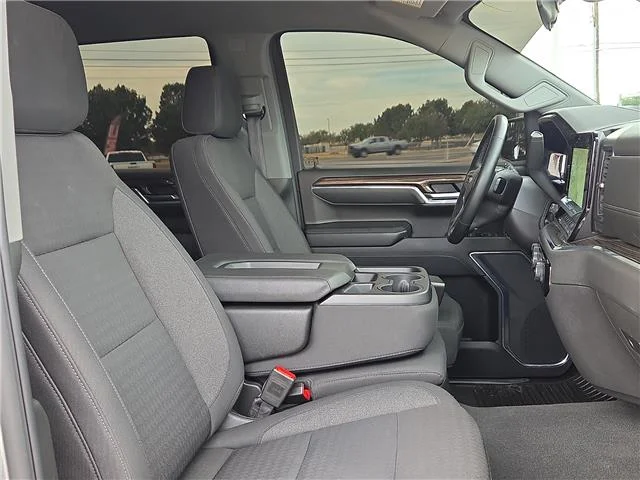 Used 2025 Sterling Gray Metallic Chevrolet LT w/1LT 4x2 Crew Cab 6.6 ft. box 157 in. WB image 13