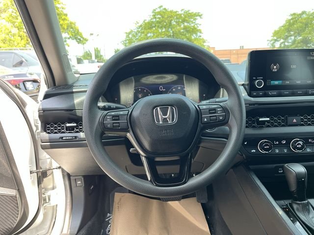 Used 2024 White Honda EX image 13