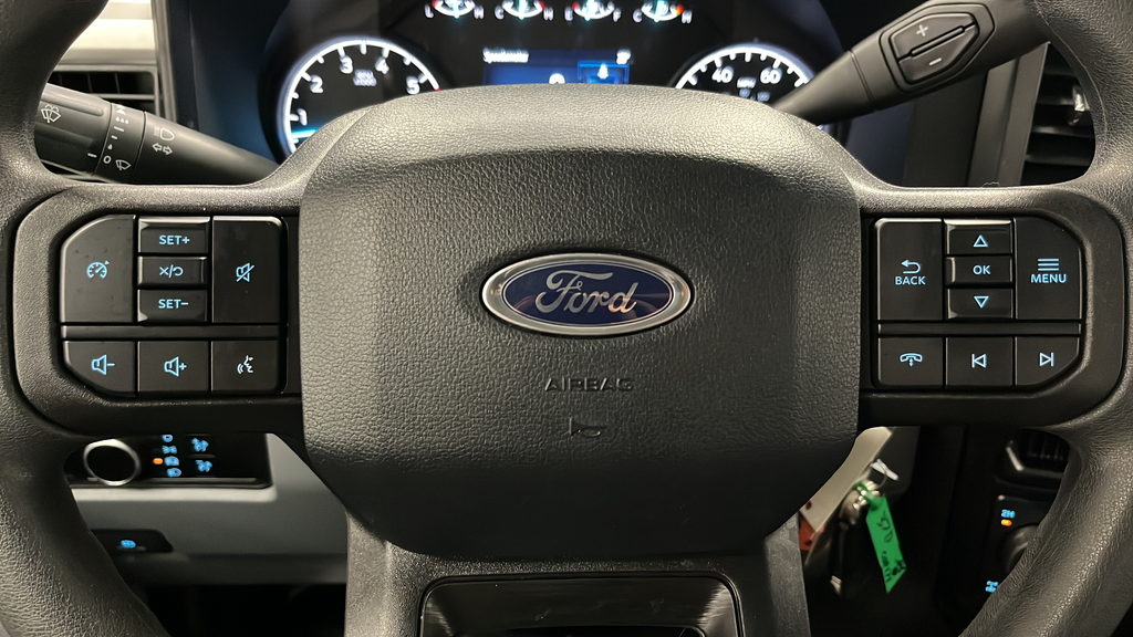 Used 2025 Oxford White Ford XL image 15