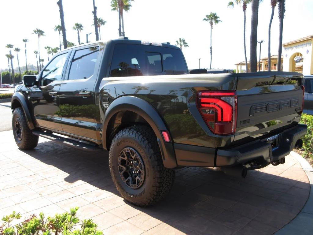 New 2026 Shelter Green Ford Raptor image 2