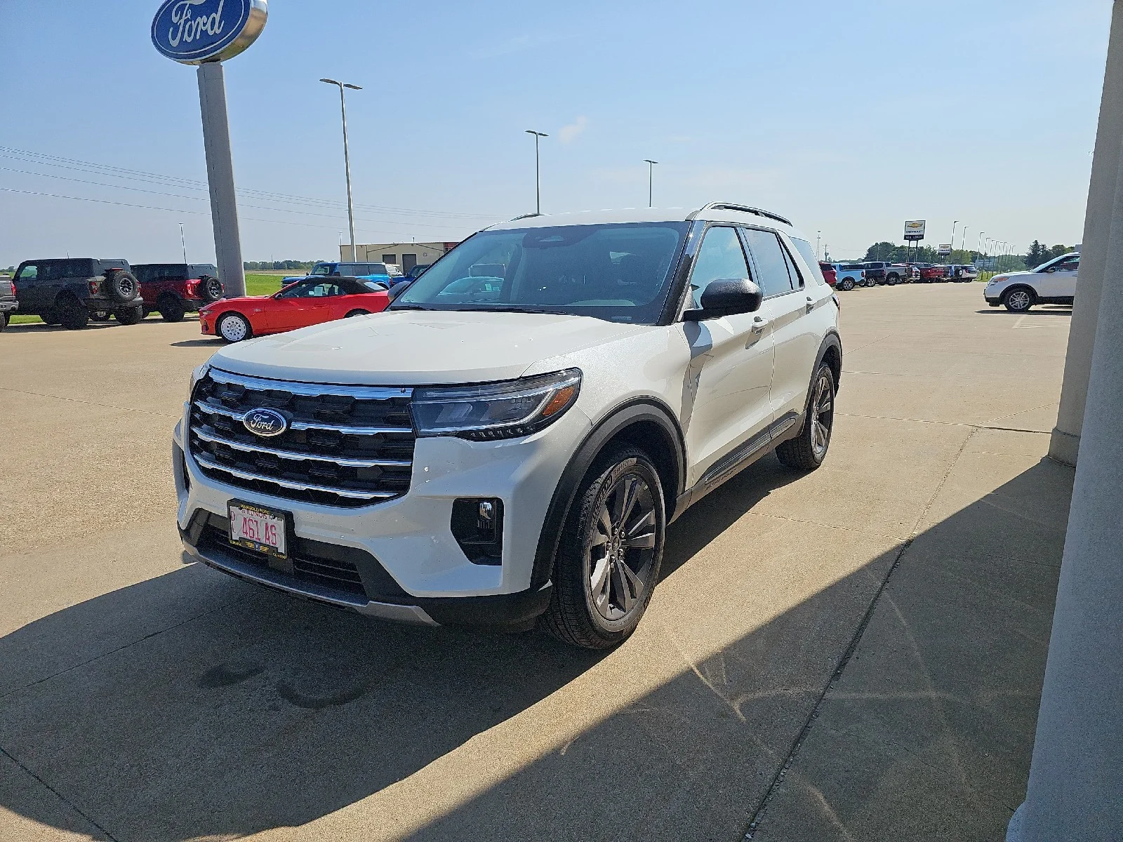 New 2026 Star White Metallic Tri-Coat Ford Active image 15