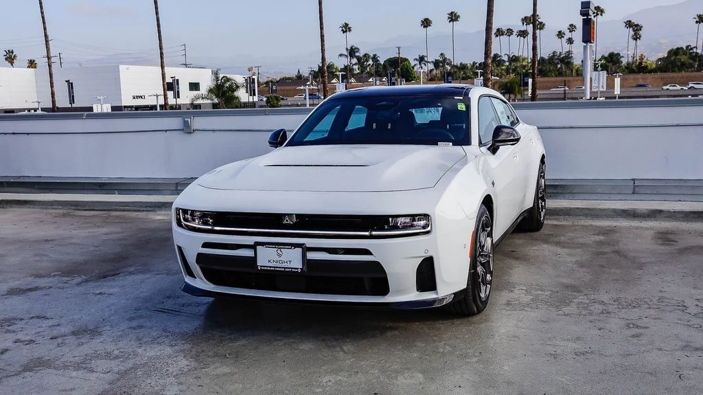 New 2026 White Dodge R/T Plus image 4