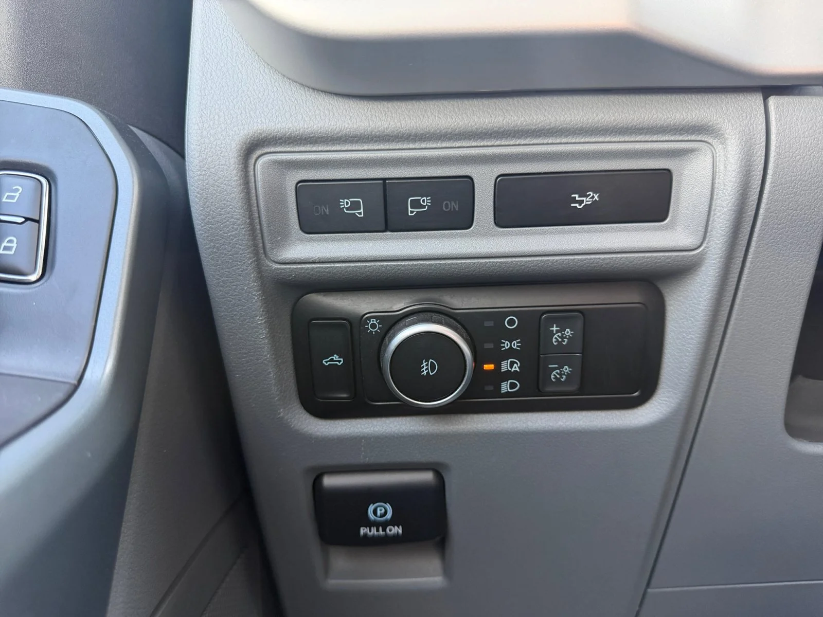 Used 2022  Ford XLT image 21