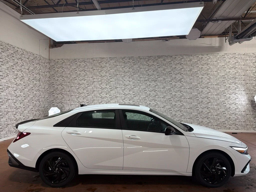 New 2026 Serenity White Hyundai SEL Sport image 8