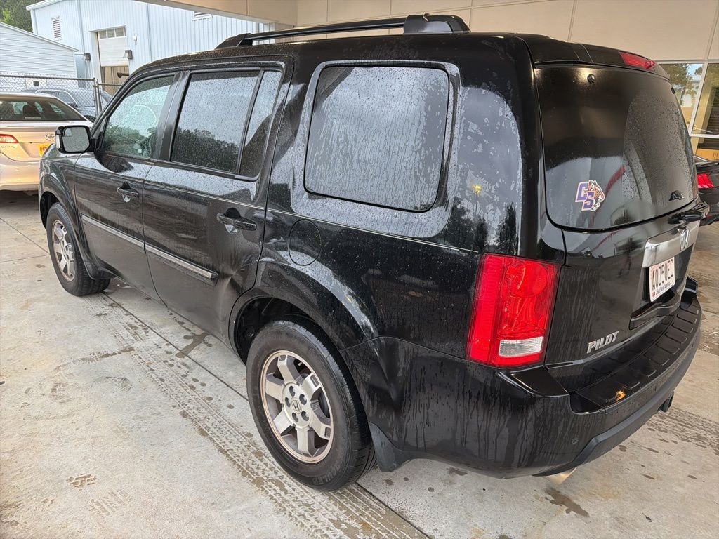 Used 2011 Honda Pilot Touring with VIN 5FNYF3H96BB029660 for sale in Hoover, AL