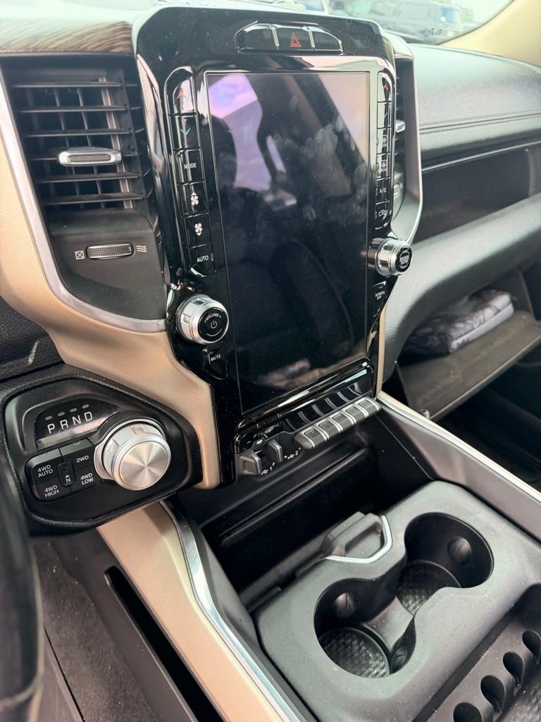 Used 2020 Black Ram Laramie image 8