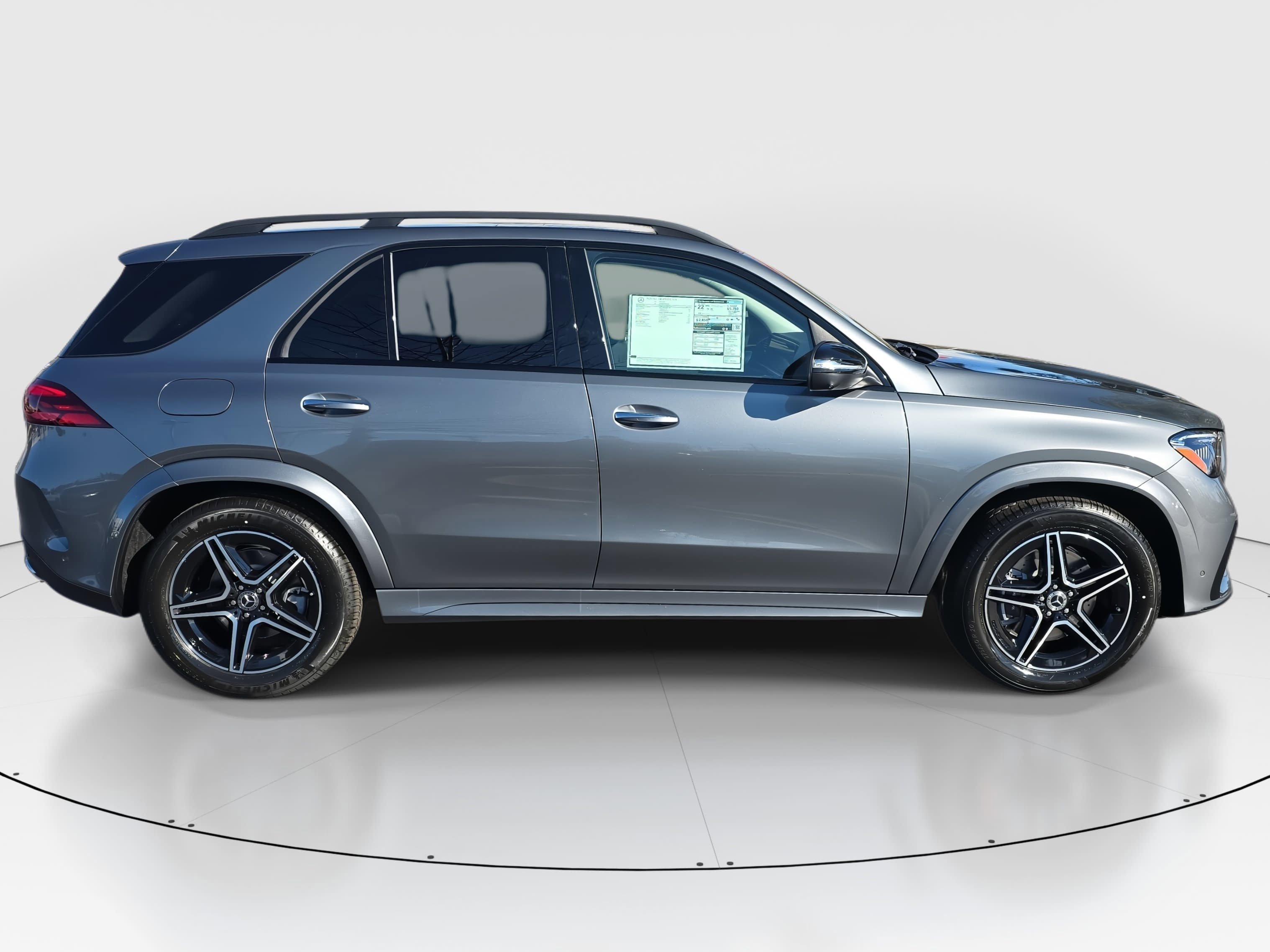 New 2026 Selenite Grey Metallic Mercedes-Benz GLE350 image 4