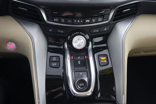 Used 2024 White Acura Technology Package image 15