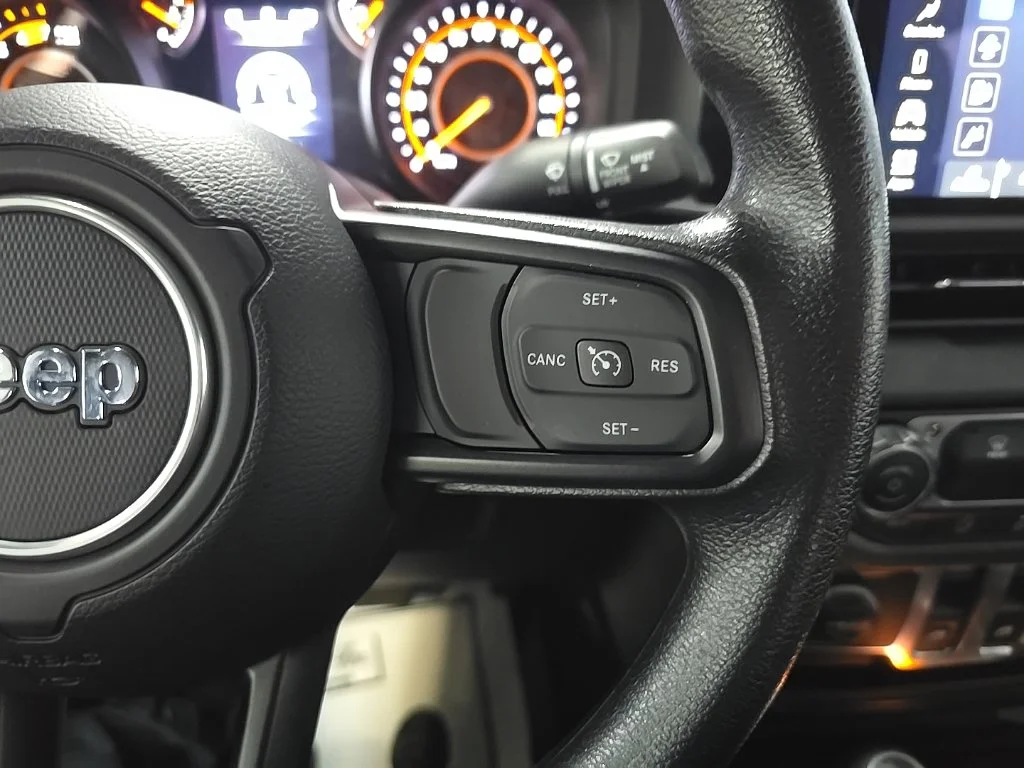 Used 2025 Gray Jeep Sport image 19
