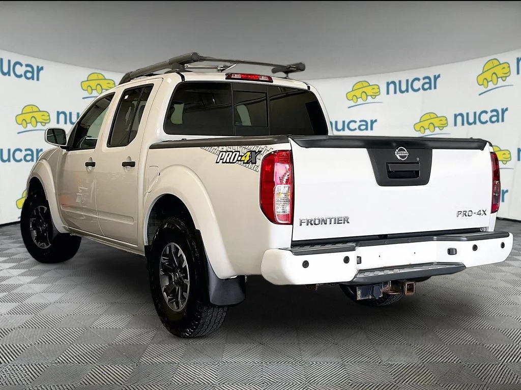 Used 2020 White Nissan PRO-4X image 4