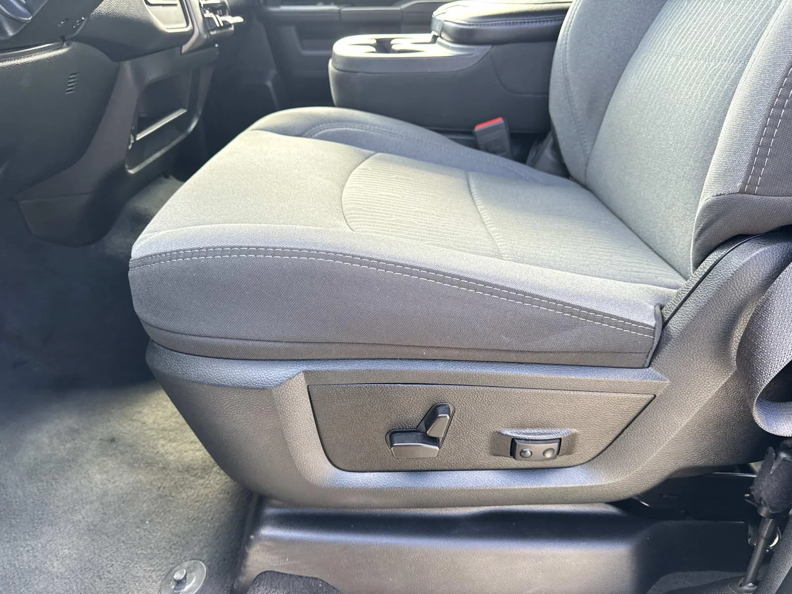 Used 2024 Bright White Clearcoat Ram Big Horn image 16