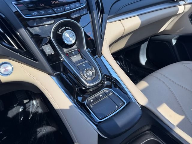 Used 2021 White Acura Base image 24