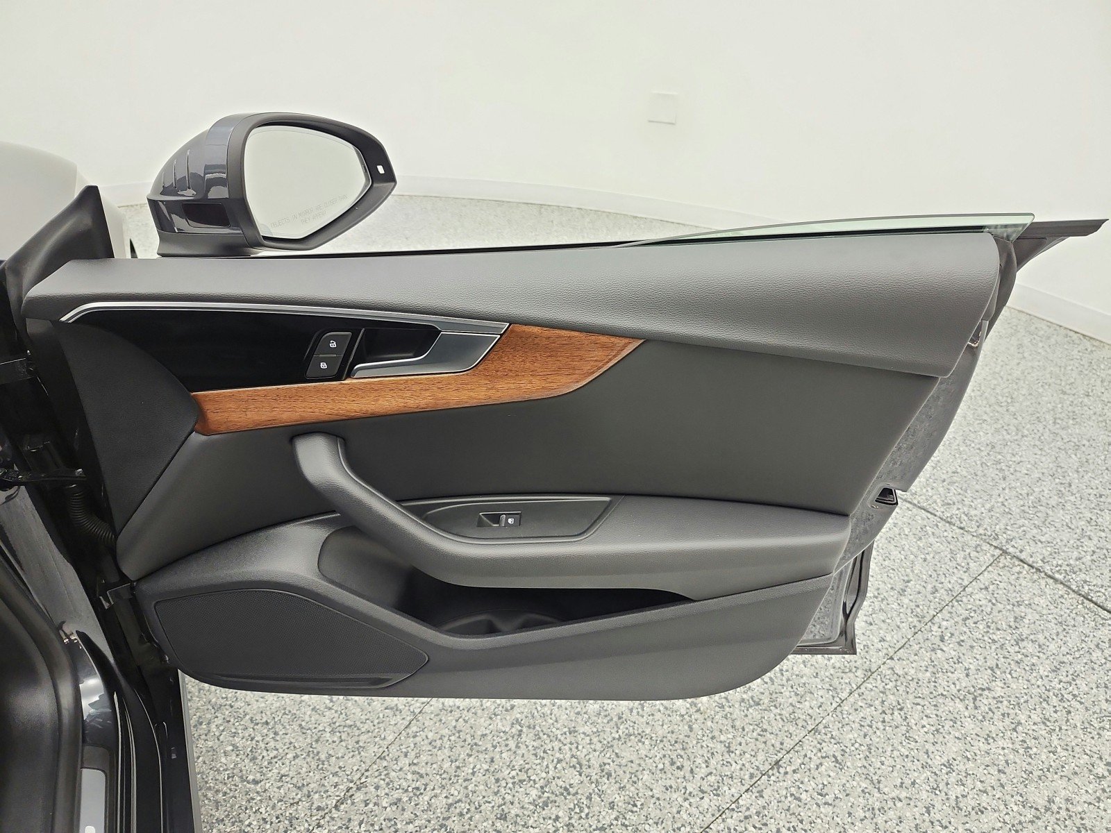 Used 2023 Manhattan Gray Metallic Audi Premium image 21
