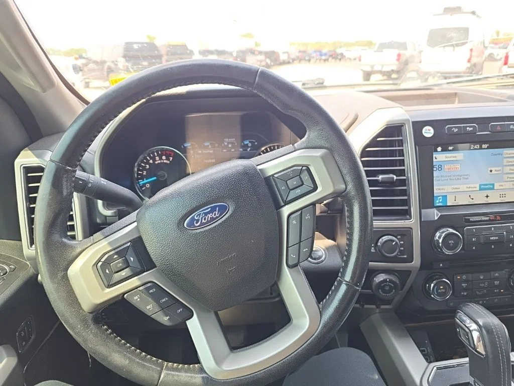 Used 2017 Gray Ford Lariat image 16