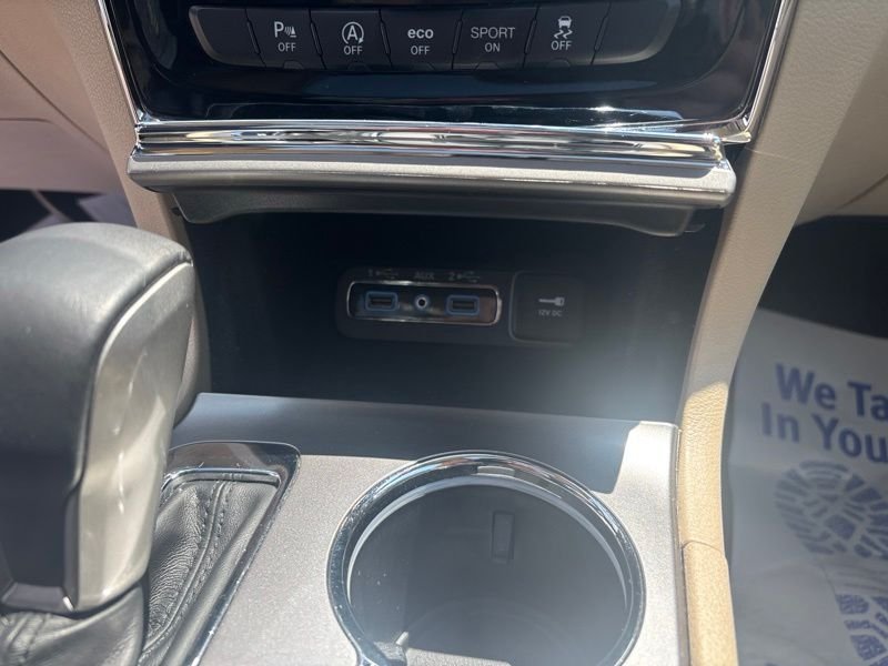 Used 2020 Red Jeep Limited image 40