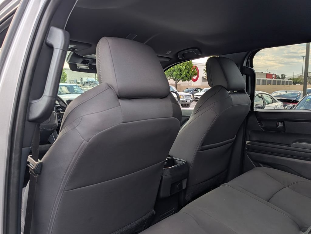 2025 Toyota Tacoma SR5 - Photo 12