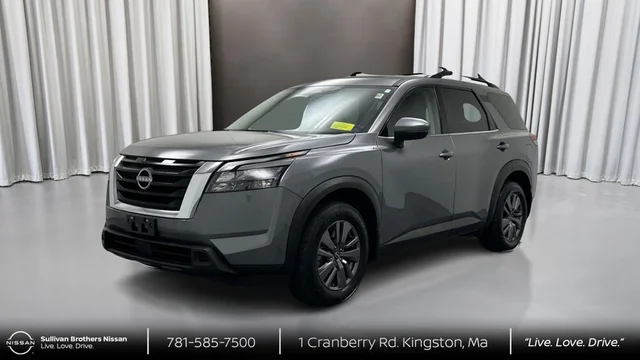 2023 Nissan Pathfinder SV