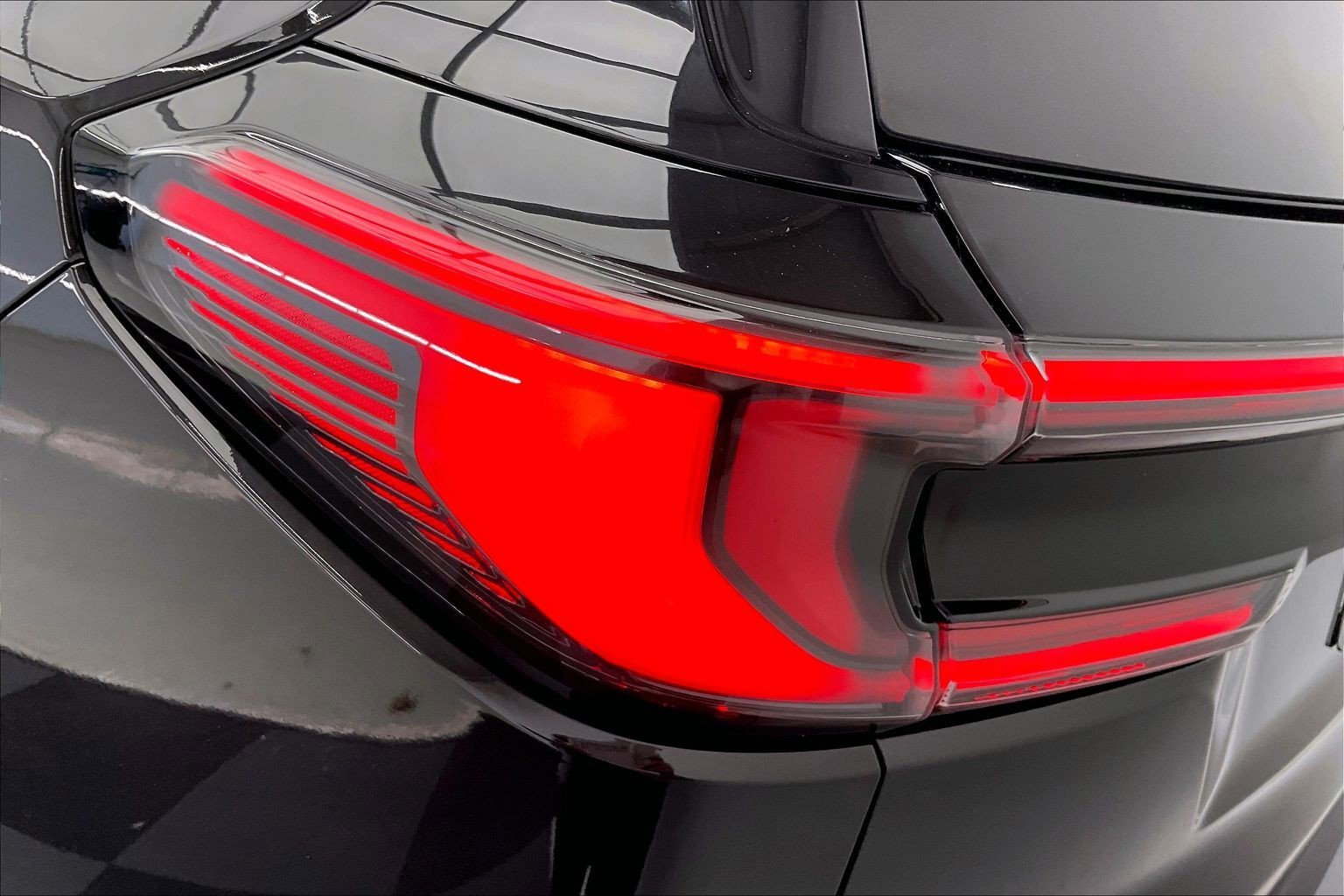 2026 GMC Acadia AT4 - Photo 29