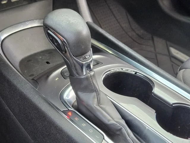 Used 2021 MOSAIC BLACK METALLIC Chevrolet LT image 29