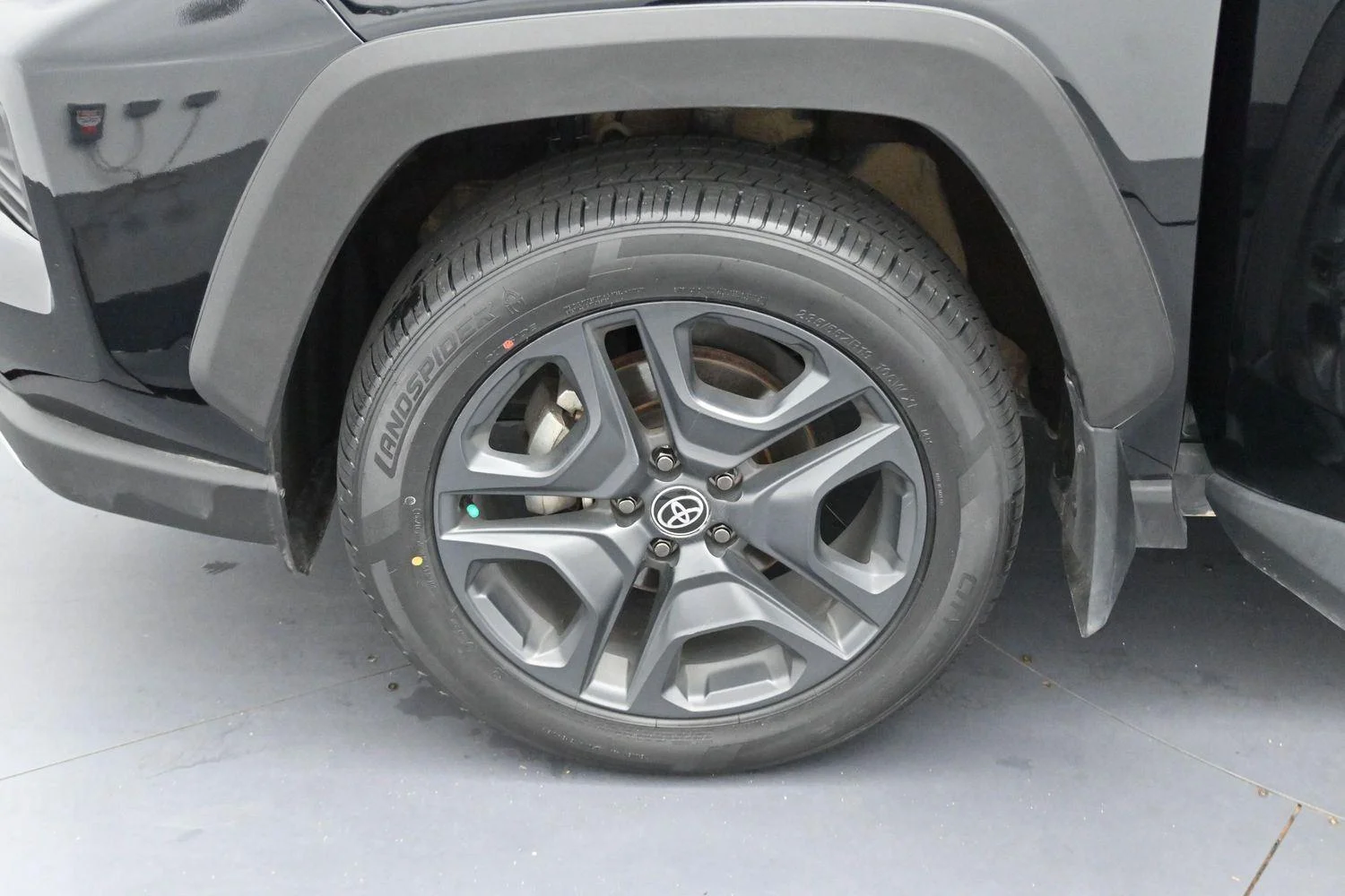 Used 2022 Midnight Black Metallic Toyota Adventure image 33