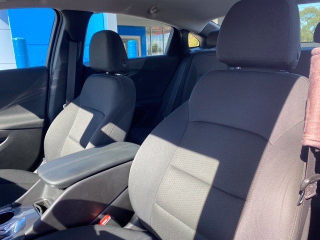 Used 2016 Red Chevrolet LT image 15