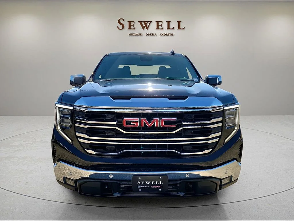 2026 GMC Sierra 1500 SLT - Photo 8