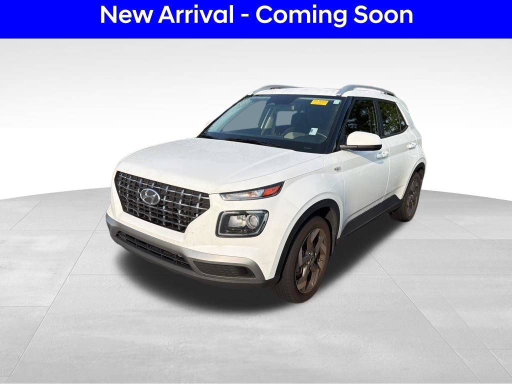 2024 Hyundai Venue SEL IVT's photo