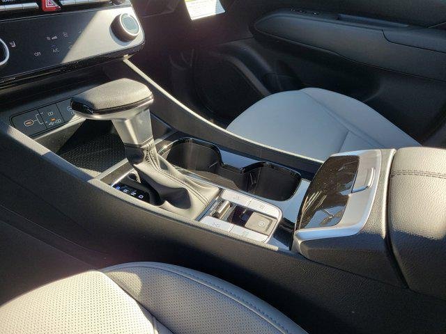 New 2026 Phantom Black Hyundai SEL AWD image 29
