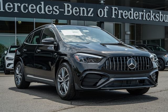 New 2026  Mercedes-Benz GLA 35 AMG® image 1