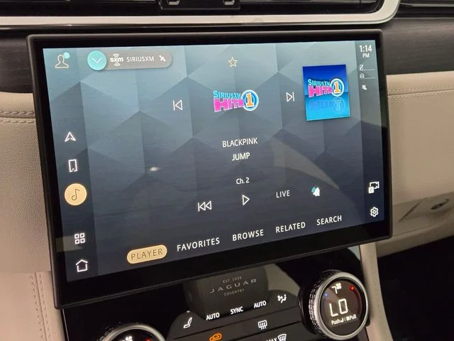 2026 Jaguar F-Pace R-Dynamic S - Photo 23