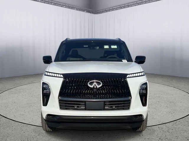 New 2026 2T RADIANT WHIT INFINITI Autograph 4WD image 4