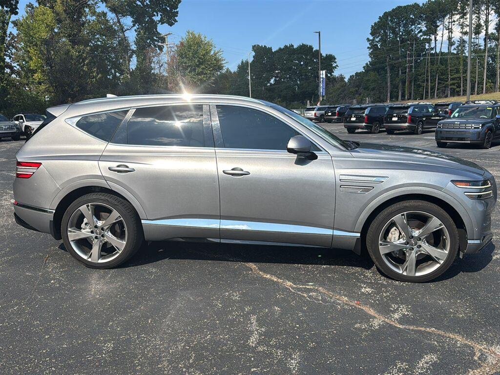 Used 2022 SILVER GENESIS 2.5T AWD image 7