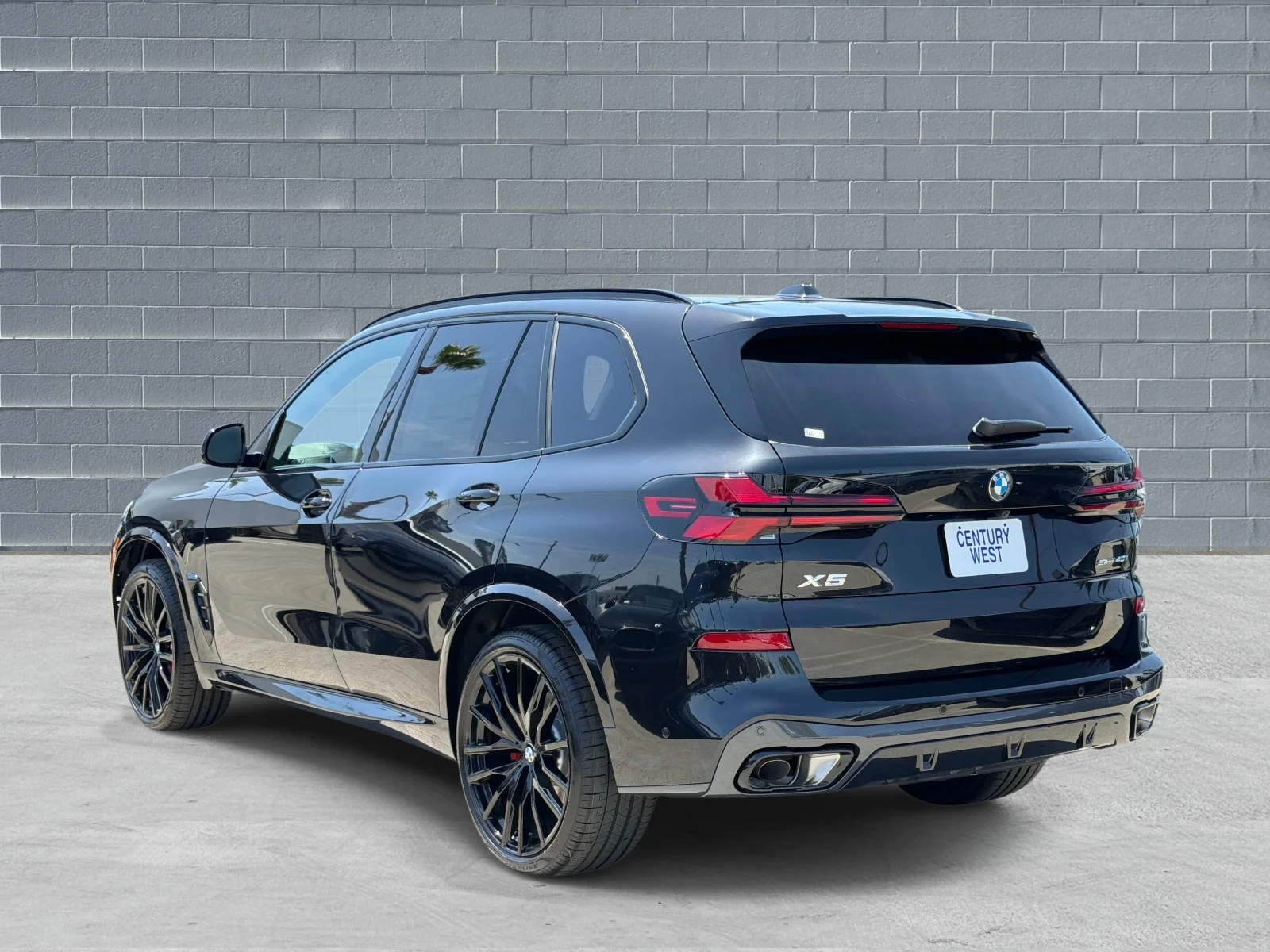 New 2026 Black Sapphire Metallic BMW sDrive40i image 3