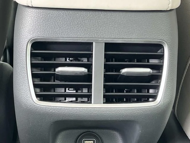 Used 2023 White Hyundai Limited image 18