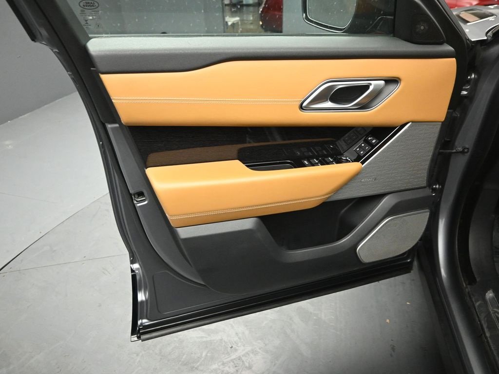 2020 LAND ROVER RANGE ROVER VELAR - Image 21