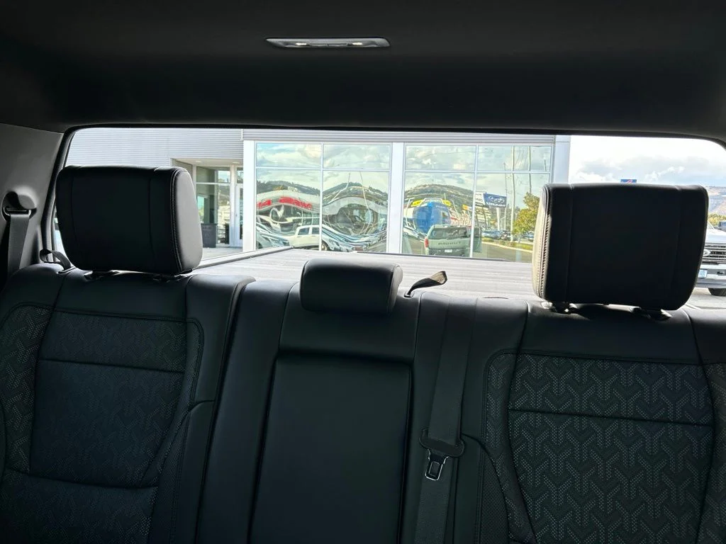Used 2025 Lunar Toyota SR5 image 29