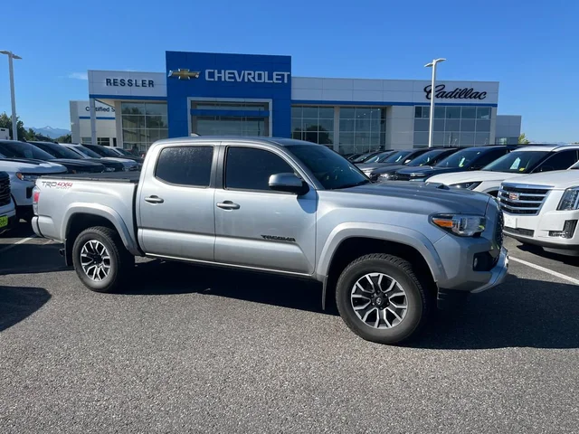 2022 Toyota Tacoma 4WD SR